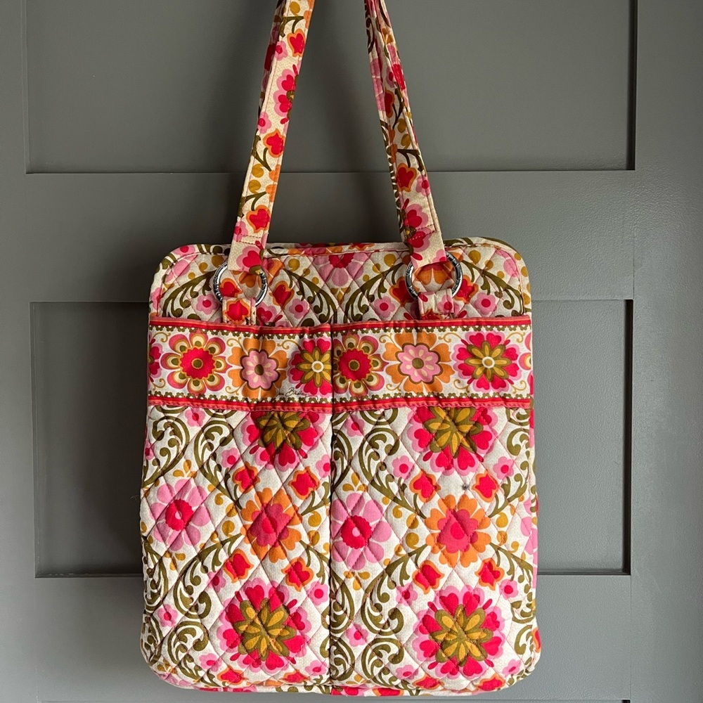 Vera Bradley Folkloric Women’s Floral Quilted Tote Bag